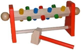 Holzspielzeug - Klopfwelle mit Hammer - BxHxT 32x9x14cm