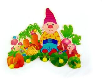 Garderobe – mit fröhlichem Gartenzwerg-Motiv und 4 Haken aus Holz – BxHxT 35 x 24 x 6.5 cm