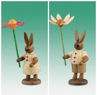 Osterdekoration Osterhasenpaar mit Blumen Höhe 7,5cm