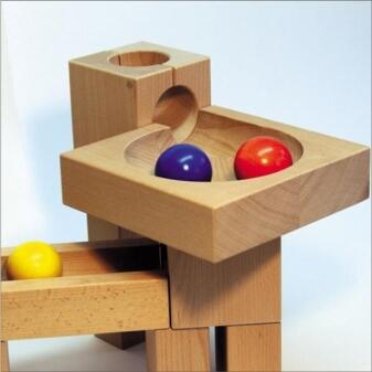 Kugelbahn - handgeferigter Basisbausatz Trichter XL mit bunten Kugeln - LxBxH 54x54x14 cm