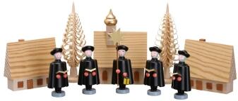 Weihnachtsdekoration Kurrendefiguren im Set mit Häuser und Kirche aus Holz von Sven Kempe
