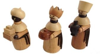 Miniaturfigur – liebevoll gestaltete Heilige 3 Könige mit Geschenken, naturfarben – BxHxT = 4 x 9 x 