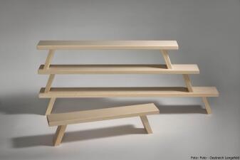 Schwibbogenerhöhung – Handgefertigte Unterstellbank aus Naturholz, vielseitig nutzbar als Blumenbank