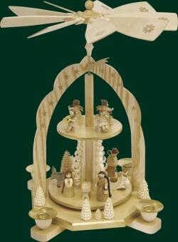 Tischpyramide Christi Geburt mit musizierenden Engeln aus naturbelassenem Holz von Erzgebirgische