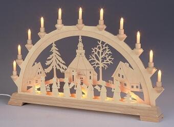 Schwibbogen mit Seiffener Kirche und Kurrendesängern aus naturfarbenem Holz, 11 Kerzen, von KWO