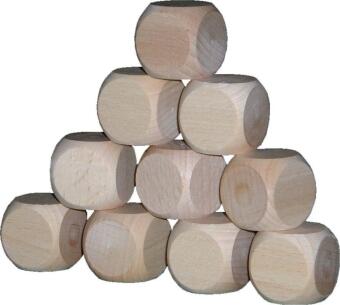Holzspielzeug 10 naturbelassene Holzwürfel 2,9 cm von Erzgebirgische Holzspielwaren Ebert, zu einem