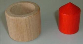 Holzspielzeug Knobelspiel Unfassbar von Erzgebirgische Holzspielwaren Ebert, kleines Holzpuzzle mit