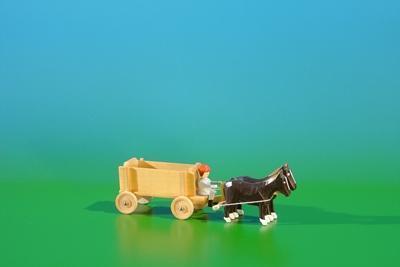 Miniatur Gespann Kastenwagen in natur mit Pferde , Ladung: Leer Länge ca 9cm