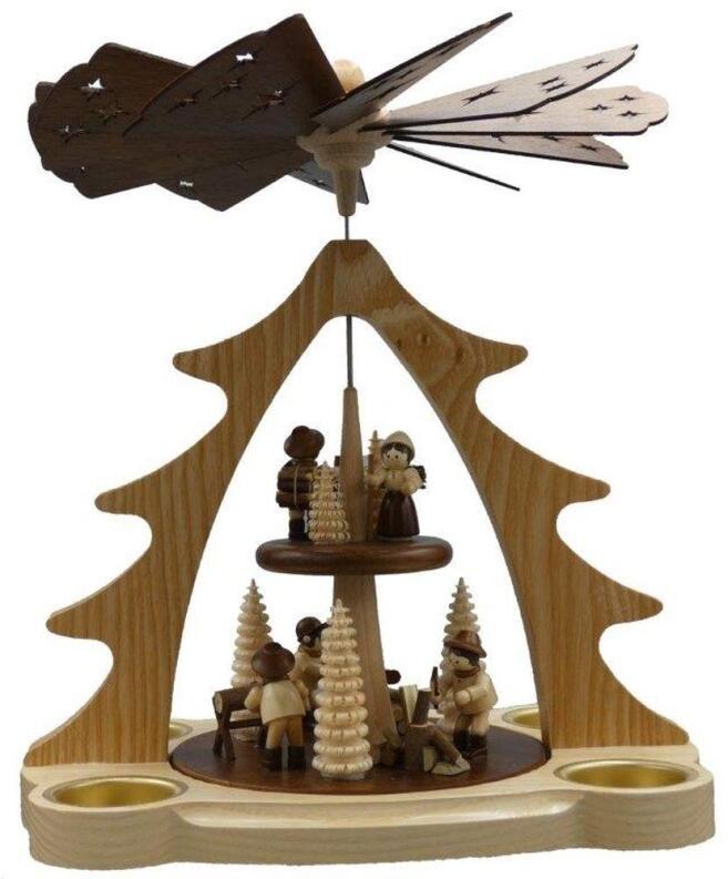 Tischpyramide – Waldleute aus Naturholz, Teelicht betrieben – Höhe ca. 28 cm
