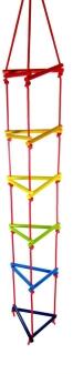 Schaukelspielzeug – stabile Dreiecks-Strickleiter mit Metallring aus Holz – BxLxH 25 x 280 x 245 cm