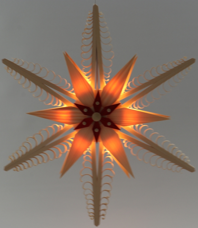 Spanstern beleuchtet mit 6 Bäumchen – Natur - Ansicht beleuchtet - Hat ein warmes Licht