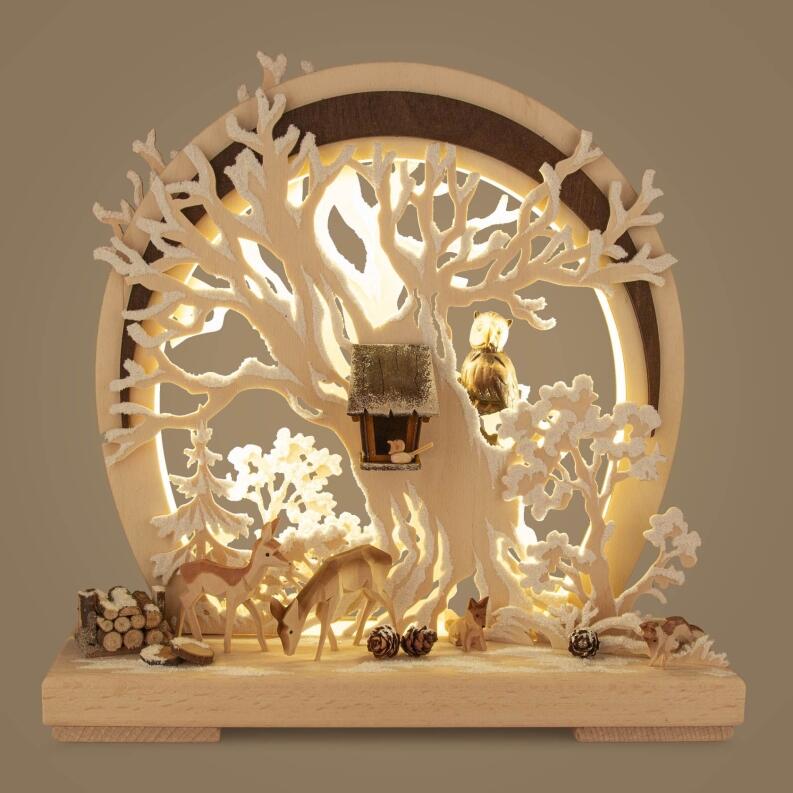 Schwibbogen – runde Leuchte mit verschneiten Bäumen, Rehen und Eule aus Holz mit warmem LED-Licht