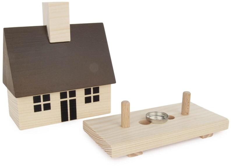 Räucherhaus aus naturbelassenem Holz mit dunklem Dach und Sockel von Großhandel Dregeno,