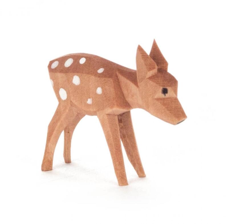 Holztier – detailreich geschnitztes Reh, naturfarben, witternd – BxHxT = 1 x 3 x 2 cm